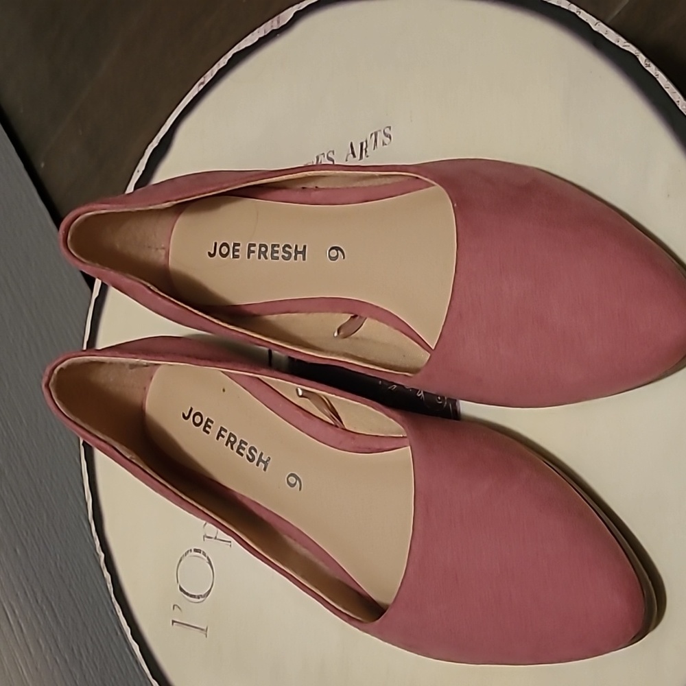 Sz 6 New Joe Fresh Ballet Flats